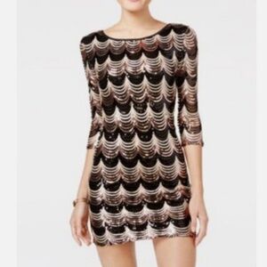 Crystal Doll 3/4 Sleeve Scalloped Sequin Bodycon Dress Size Medium